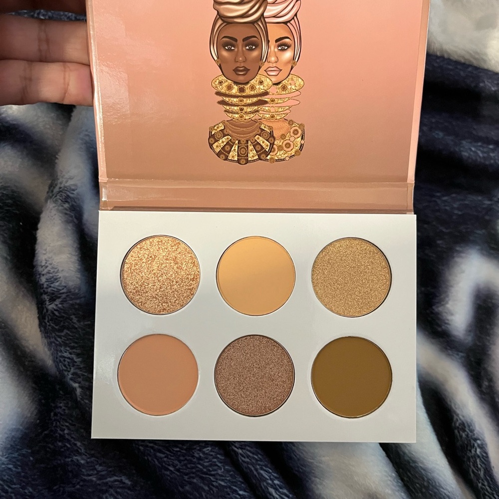 Juvia's Place Gold and Brown Eyeshadow Palette